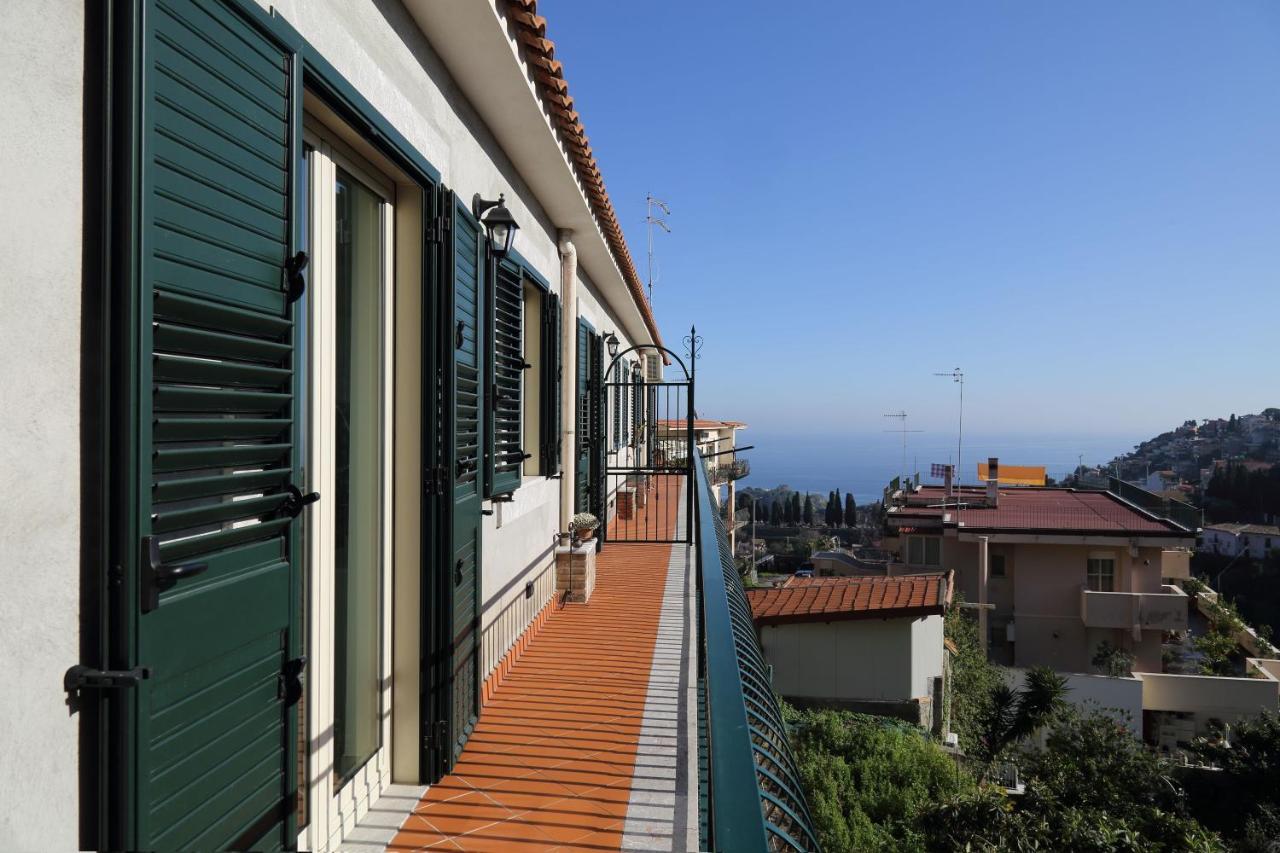 La Perla Apartment Taormina Exterior photo